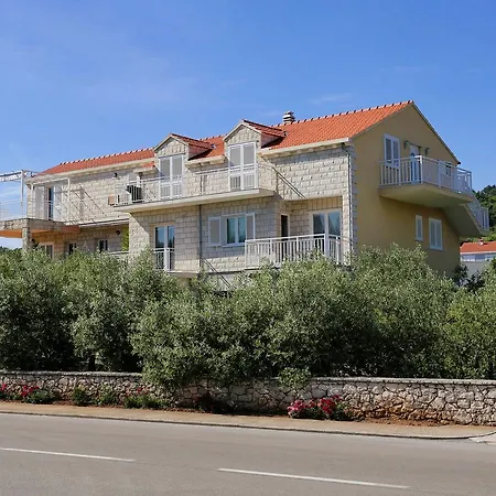4393a Apartment
